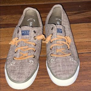 Sperry Sneakers